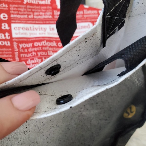 Lululemon Casual Everyday Recycle Bags Set of 3 Red Black - Picture 3 of 5